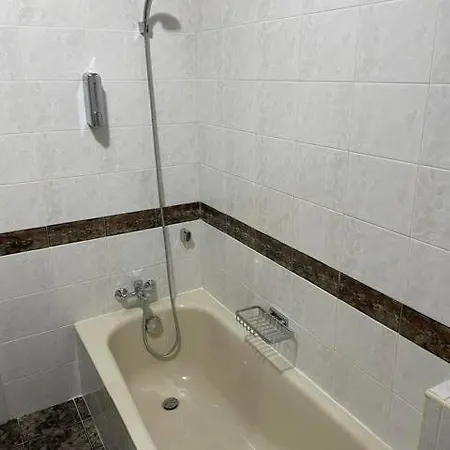 Spacious 3 Bedroom In The Heart Of St Julians *