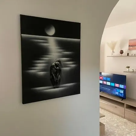 Spacious 3 Bedroom In The Heart Of St Julians Appartamento