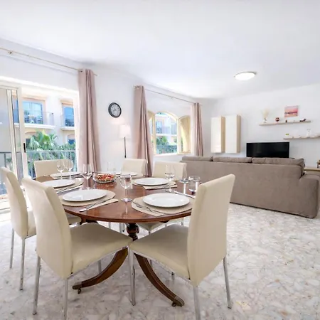 Spacious 3 Bedroom In The Heart Of St Julians Saint Julian's
