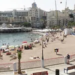 Spacious 3 Bedroom In The Heart Of St Julians Apartment *