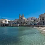 Spacious 3 Bedroom In The Heart Of St Julians *