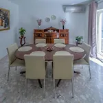Spacious 3 Bedroom In The Heart Of St Julians Saint Julian's
