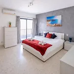Spacious 3 Bedroom In The Heart Of St Julians *