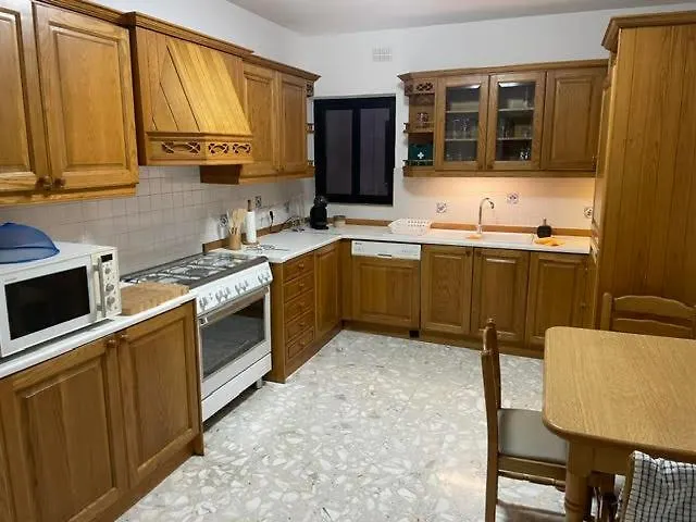 Spacious 3 Bedroom In The Heart Of St Julians Saint Julian's