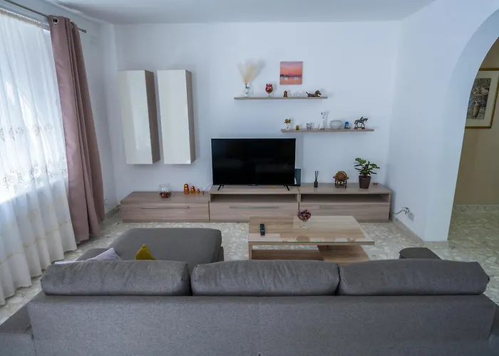 Spacious 3 Bedroom In The Heart Of St Julians