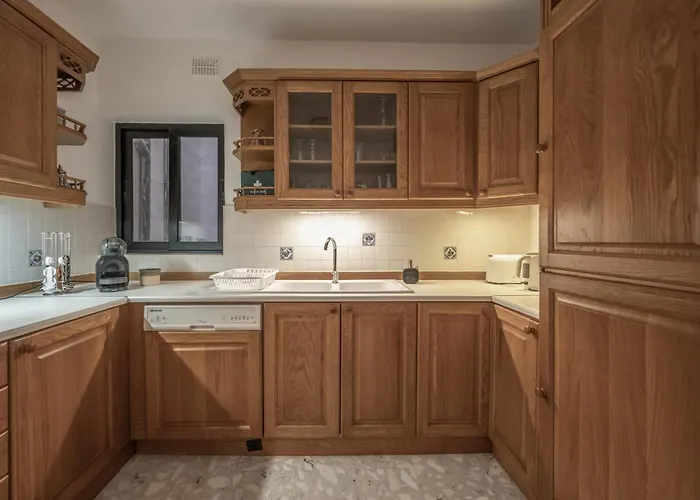 Spacious 3 Bedroom In The Heart Of St Julians 아파트 *