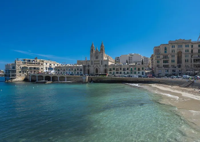 Spacious 3 Bedroom In The Heart Of St Julians *